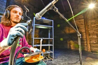 Teatr w lesie. Znamy program spektakli w siedlisku Solniki 44