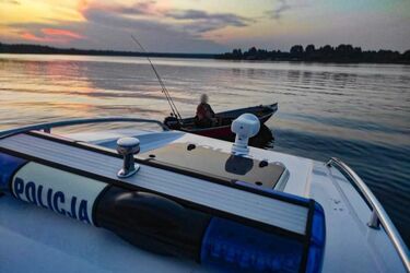 Pijany wędkarz pływał po Zalewie Siemianówka. Miał prawie 2,5 promila 