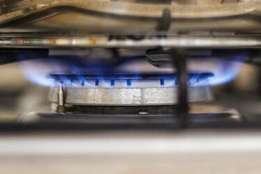 Zostawił włączony gaz i pojechał do pracy. Mogło dojść do tragedii