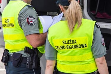KAS nie próżnuje. Urzędnicy wystawili ponad 50 tys. mandatów na łączną kwotę 35 mln zł