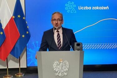 Będzie czwarta dawka szczepionki przeciwko COVID-19 dla medyków