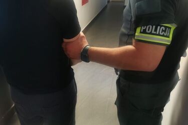 Oferował wynajem apartamentów, brał zaliczki i znikał. Pokrzywdzonych może być nawet 100