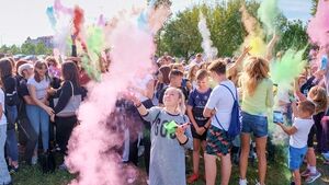 Holi Święto Kolorów w Białymstoku. Było tęczowo i radośnie [ZDJĘCIA]