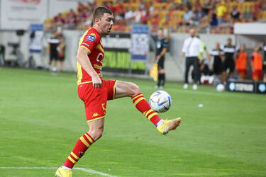 Zmęczona Jagiellonia zagra z bezzębnym Zagłębiem