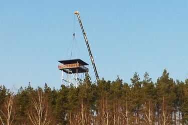 Wieża widokowa w Uhowie miała być otwarta już niemal rok temu 