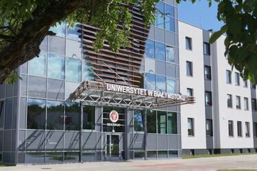 Trwa rekrutacja na studia podyplomowe na UwB. Są nowości
