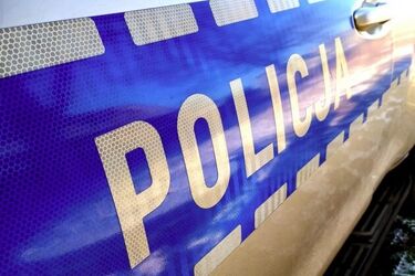 Zdenerwowany 27-latek obrzucił kapliczkę kamieniami