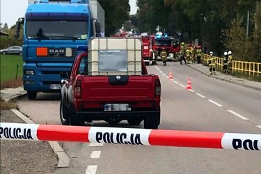 Rozszczelniła się cysterna z niebezpiecznymi materiałami