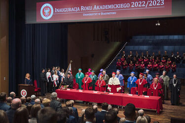 Uniwersytet w Białymstoku zainaugurował nowy rok akademicki