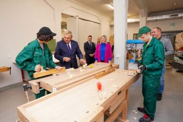 Przebudowa oficjalnie zakończona. Uczniowie zyskali m.in. 14 pracowni
