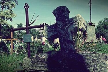 Dziady czy Halloween? O kulturze wokół śmierci