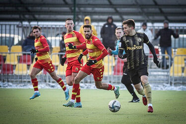 Jaga zremisowała z Legią, a Olimpia otrzymała lanie od ŁKS-u