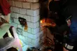 Schorowany 74-latek nie miał siły napalić w piecu. Pomogli dzielnicowi 