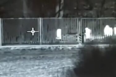 Służby białoruskie wciąż dowożą cudzoziemców pod polską granicę [WIDEO]