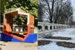 Patriotyczna ławka zniknęła z Ogrodów Branickich 