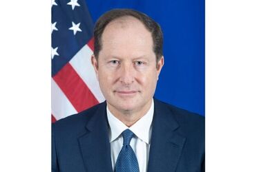 Ambasador Mark Brzezinski wygłosi wykład na UwB. Każdy może przyjść