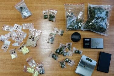 Marihuana, mefedron, ekstazy i nie tylko - policjanci znaleźli narkotyki u 16-latka