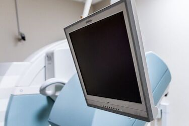 Podlaski NFZ podpisał umowy na realizację programu badań przesiewowych raka jelita grubego