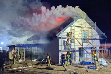 Pożar w Jaworówce. Płonął dom w trakcie budowy