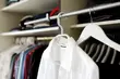 Chciała sprzedać ubrania. Klikając w link straciła oszczędności
