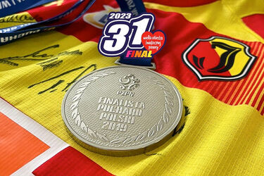 Kolacja z prezesem klubu, a może srebrny medal? Jagiellonia wspiera WOŚP