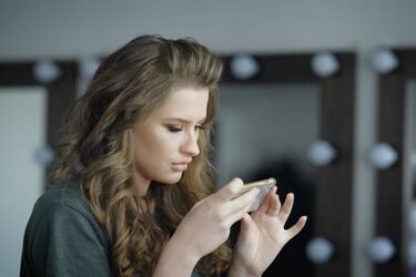 Fotomodelki 18 lat – jak rozpocząć karierę?