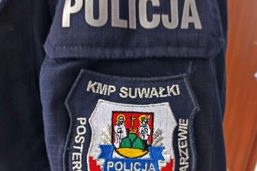 Narkotyki leżały przy pedałach. Kierowca tłumaczył, że nie zdążył ich ukryć