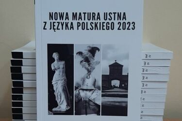 Filolodzy opracowali materiały, które pomogą maturzystom