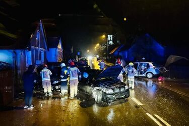 Wypadek w powiecie białostockim. 2 osoby w szpitalu