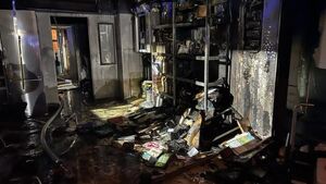 Pożar domu w Choroszczy. W płomieniach znaleziono 3 dzieci i mężczyznę 