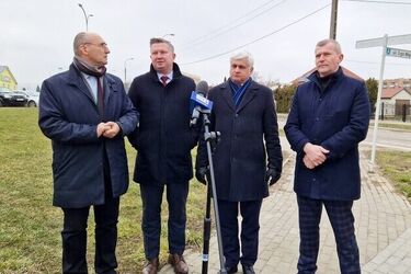 Będą nowe przejścia i chodniki. Podlaskie gminy dostaną 74 mln zł