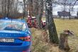 Kierowca uderzył w drzewo. Nie przeżył