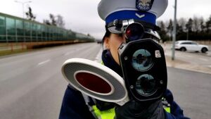 Noga z gazu! Policjanci prowadzą wzmożone kontrole prędkości