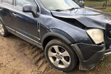 Pościg zakończył na ogrodzeniu. Miał wiele na sumieniu