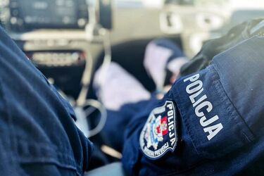 Nie mogła wejść do domu. Wymyśliła, że w środku jest 1,5-roczne dziecko