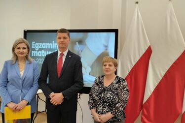 Matury wystartowały! To sprawdzian dorosłości dla młodych osób