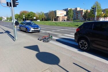 10-letni rowerzysta wymusił pierwszeństwo. Trafił do szpitala