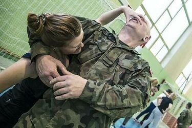 Darmowy kurs samoobrony dla kobiet. Trwają zapisy