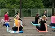 Joga, koszykówka, wrotki i festiwal kolorów przy Atrium Biała. Wstęp wolny