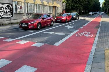 To pierwsze takie rozwiązanie w Białymstoku. Można jechać rowerem "pod prąd"