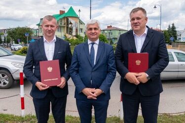 Monitoring, przejścia dla pieszych i nie tylko. Samorządy stawiają na bezpieczeństwo