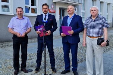 Lewica żąda godnych płac. Szczególnie dla budżetówki i nauczycieli