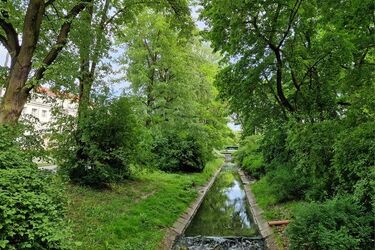 Początek tygodnia wciąż upalny, ale burzowy