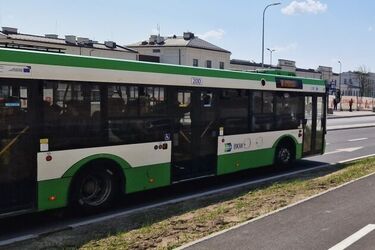 Gapowicze są winni niemal 500 mln zł. Mandatów przybywa głównie młodzieży