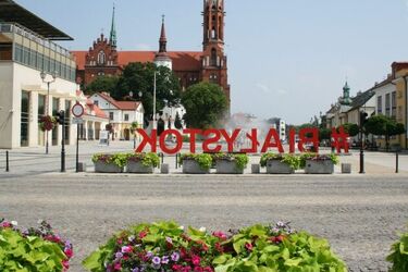 Weekend ciepły, ale i mokry. Warto wziąć parasol 