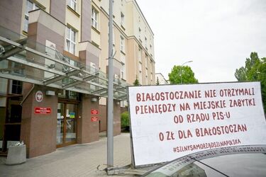 Spięcie o dotacje. "Prezydent o nie dba o zabytki, a wylewa krokodyle łzy"
