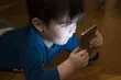 Jak bezpiecznie wprowadzić dziecko w świat nowych technologii?