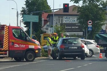 Wypadek na rondzie. Są utrudnienia