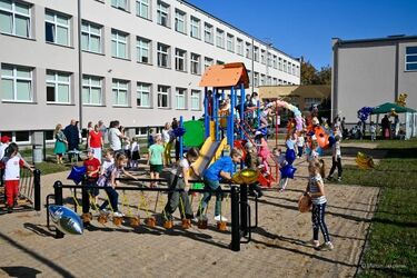 To miejsce skradło dziecięce serca. Powstał nowy plac zabaw!