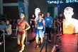 Młodzież i półnagie kobiety. Czy tak powinna wyglądać gala boksu pod patronatem polityków?